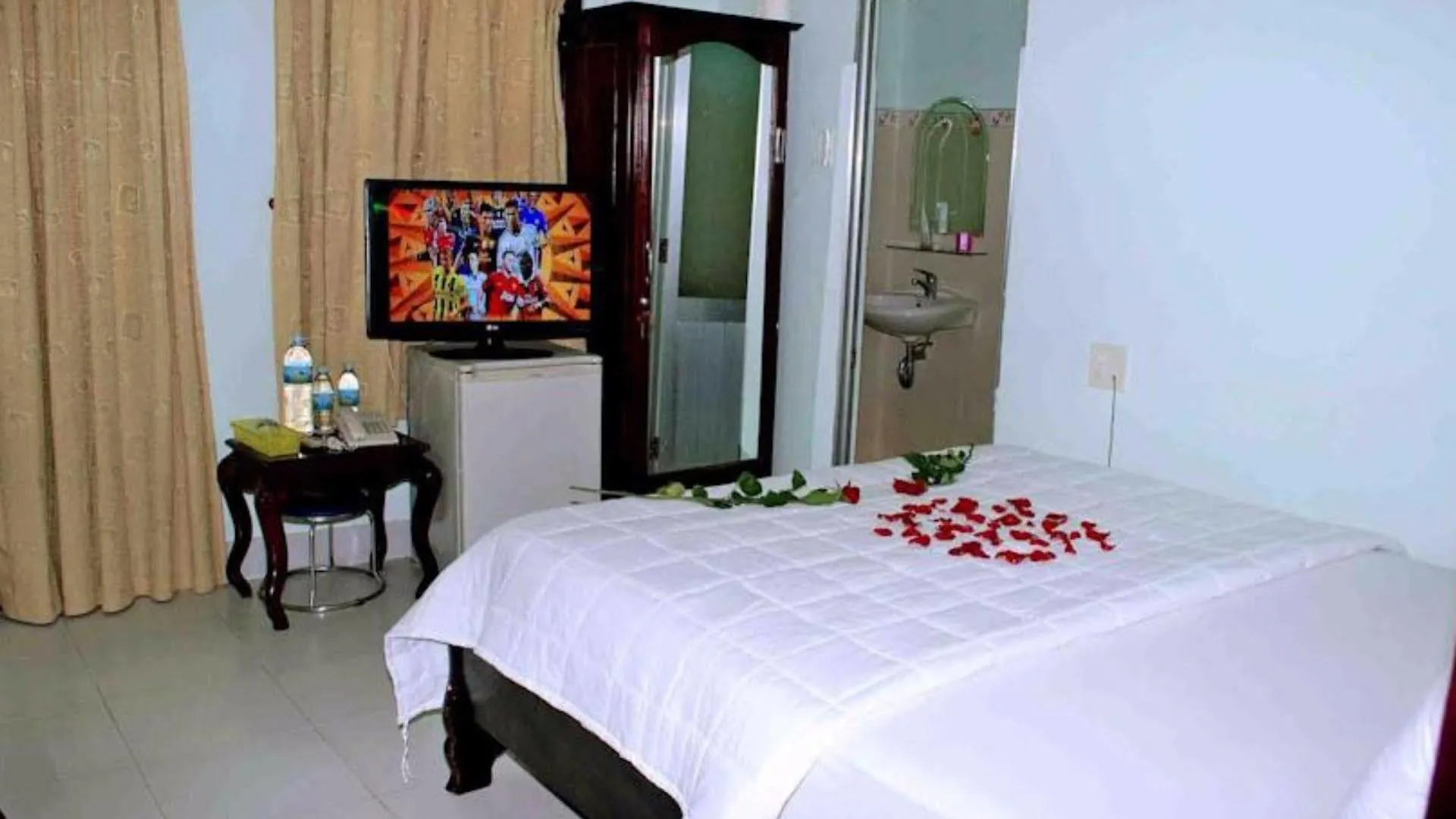 Thien Ma Hotel Nha Trang 2*,  Vietnam
